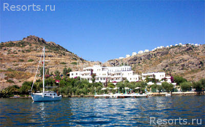 Dia Beach Club 1